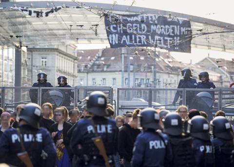 Polizeikessel in der Berner Innenstadt am 7. April 2018