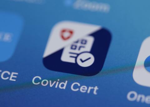 App für das Schweizer Covid-Zertifikat auf einem Handybildschirm