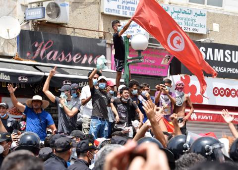 Demonstration am Nachmittag des 25. Juli in Tunis gegen die Regierung