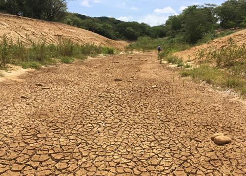das neue Bachbett des Arroyo Bruno in Nordkolumbien – oft ohne Wasser