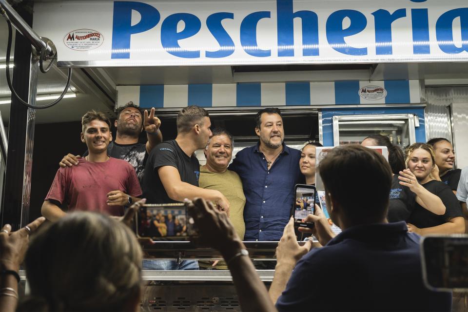Lega-Chef Matteo Salvini ret auf seiner Propagandatour auf Lampedusa
